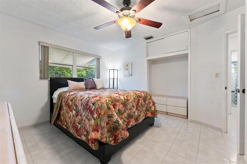 2140 N 57th Avenue, Hollywood, FL 33021 Photo