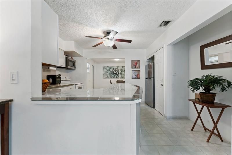 2140 N 57th Avenue, Hollywood, FL 33021 Photo