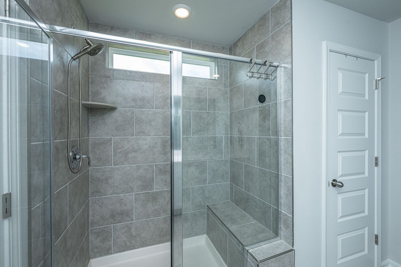 115 Swaying Palm Drive Photo 19