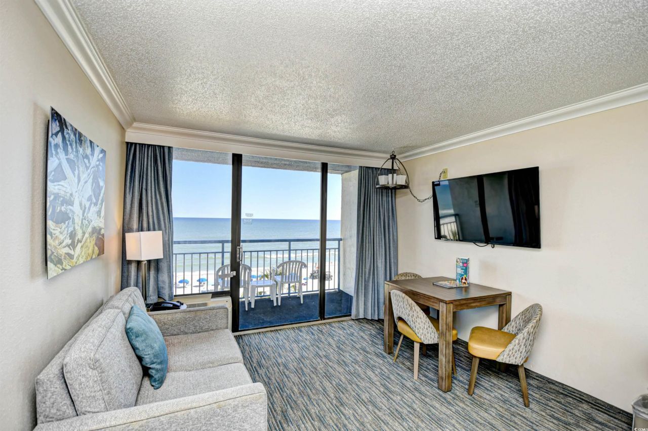 1105 S Ocean Blvd. Photo 4
