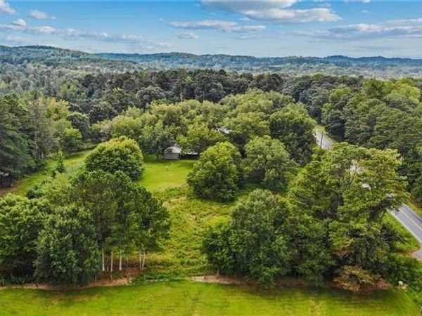 2544 Dallas Acworth Highway, Dallas, GA 30132