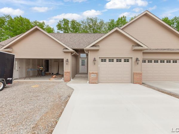 1639 Rivers Edge, Adrian, MI 49221
