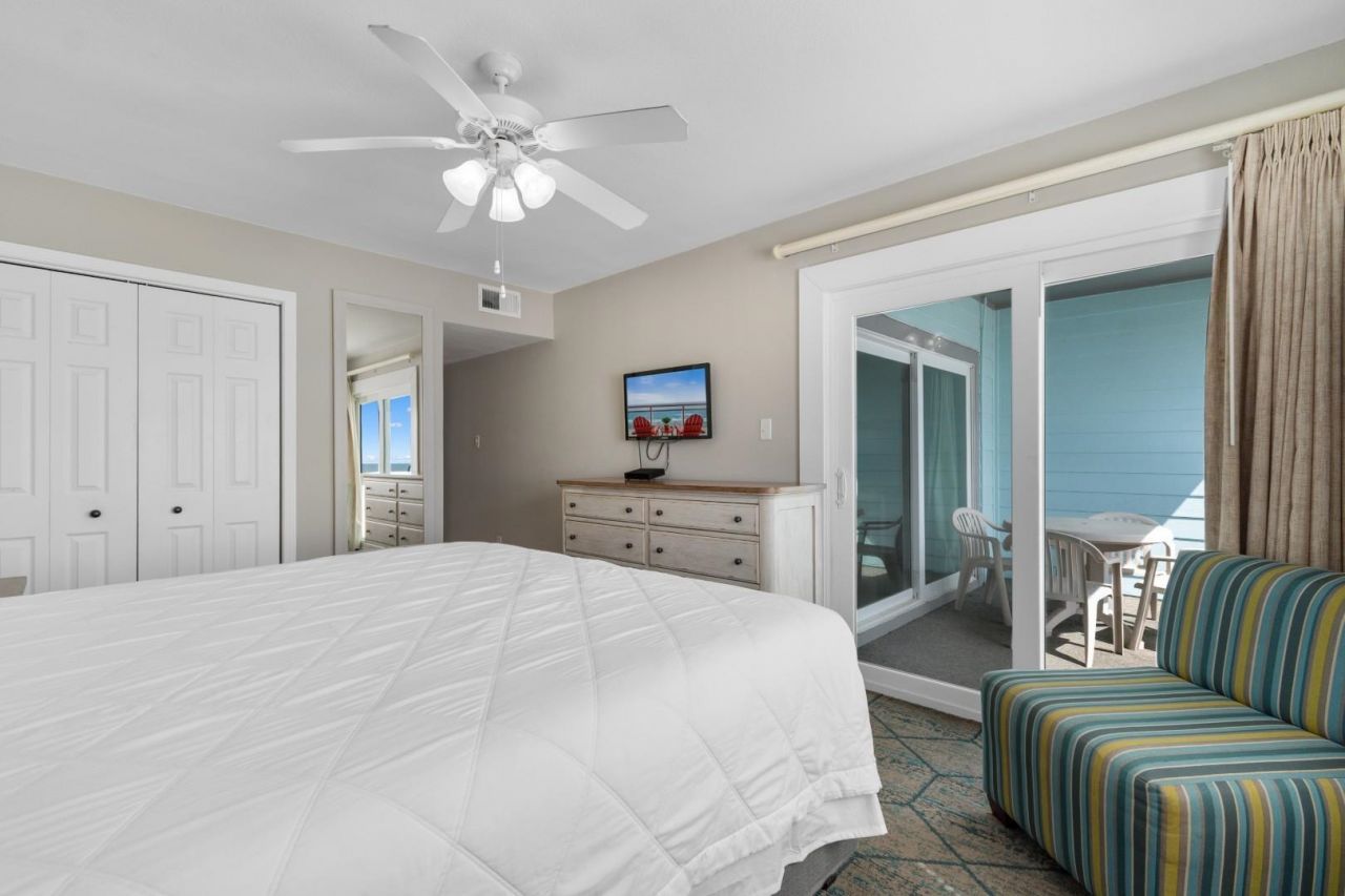 1011 S Ocean Blvd. Photo 19