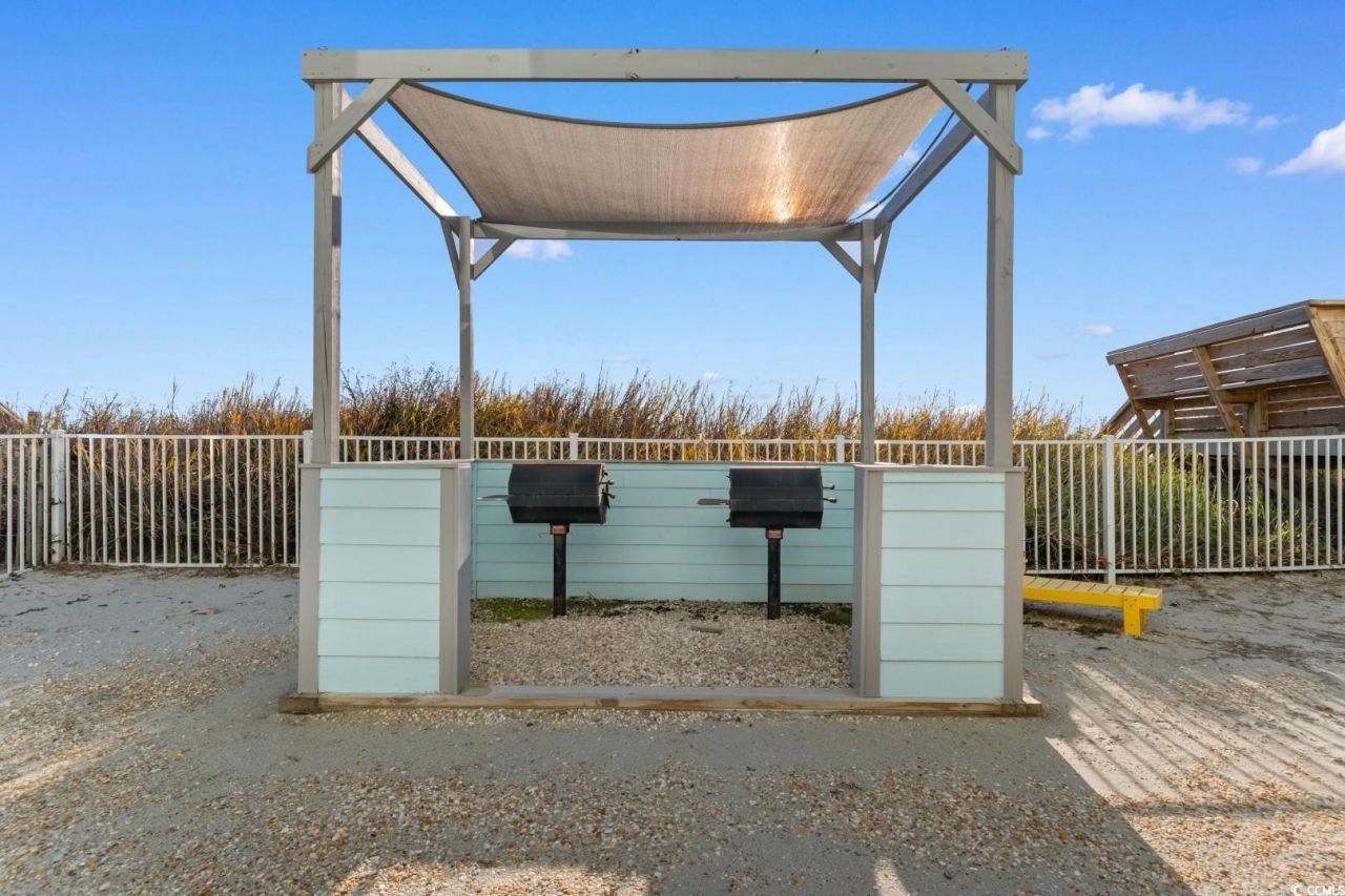 1011 S Ocean Blvd. Photo 37