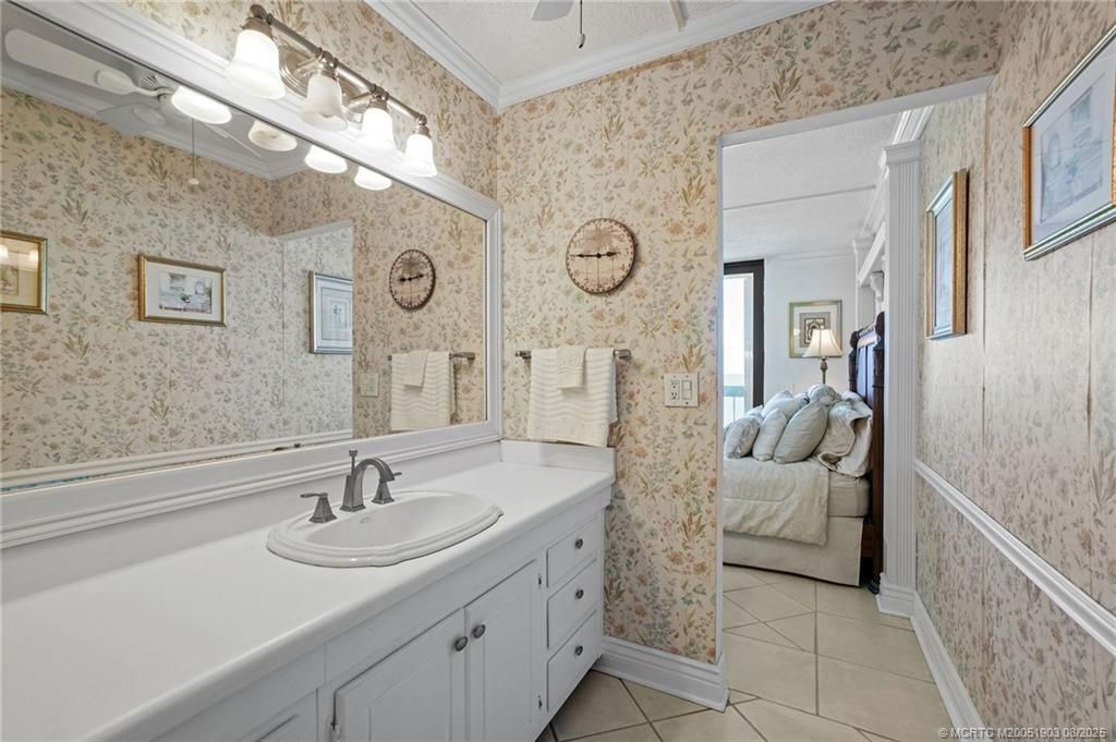 9940 S Ocean Drive, Unit 907, Jensen Beach, FL 34957 Photo