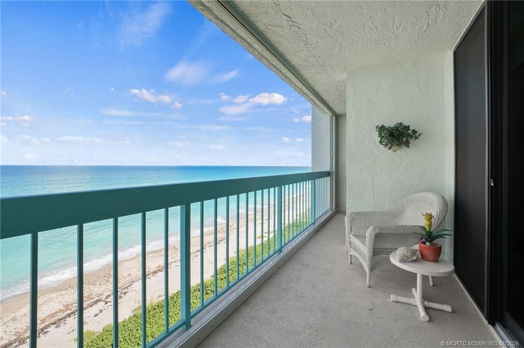 9940 S Ocean Drive, Unit 907, Jensen Beach, FL 34957 Photo