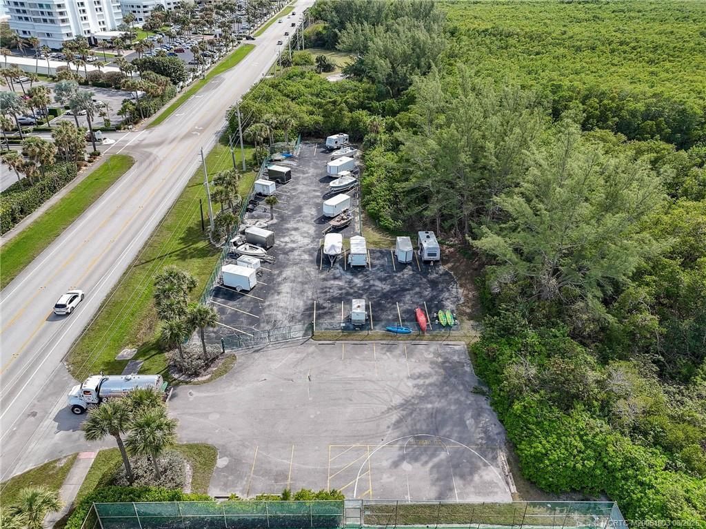 9940 S Ocean Drive, Unit 907, Jensen Beach, FL 34957 Photo