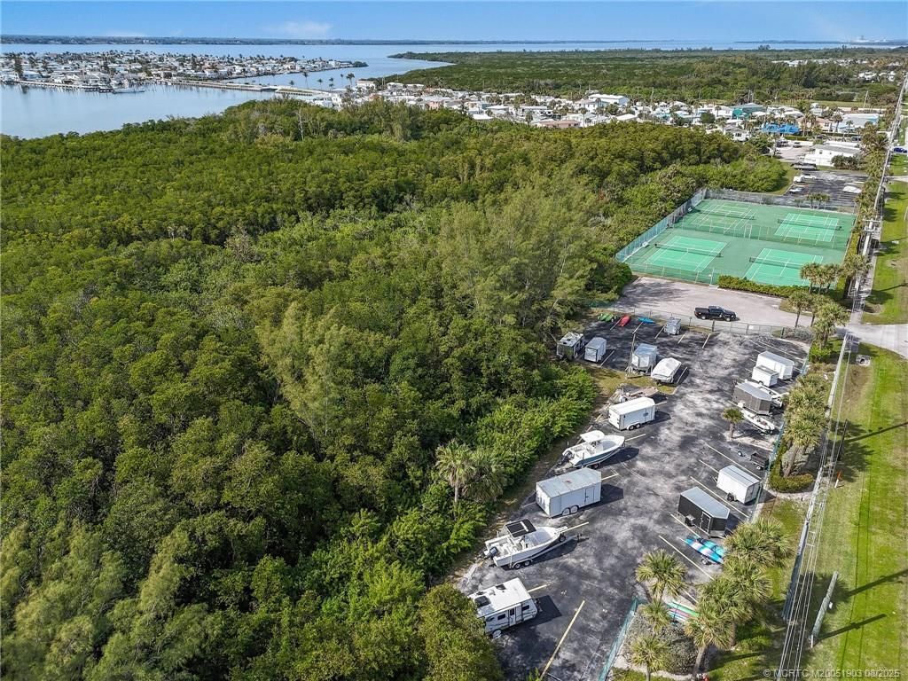 9940 S Ocean Drive, Unit 907, Jensen Beach, FL 34957 Photo