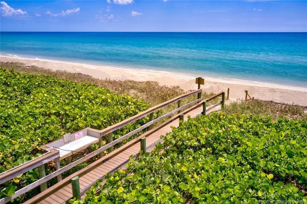 9940 S Ocean Drive, Unit 907, Jensen Beach, FL 34957 Photo