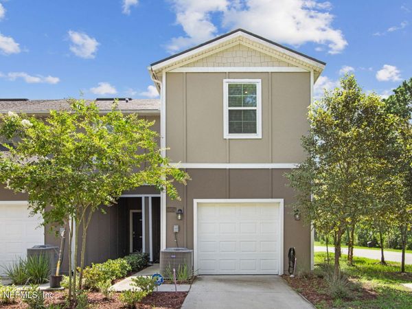 86654 SHORTLINE Circle, Yulee, FL 32097