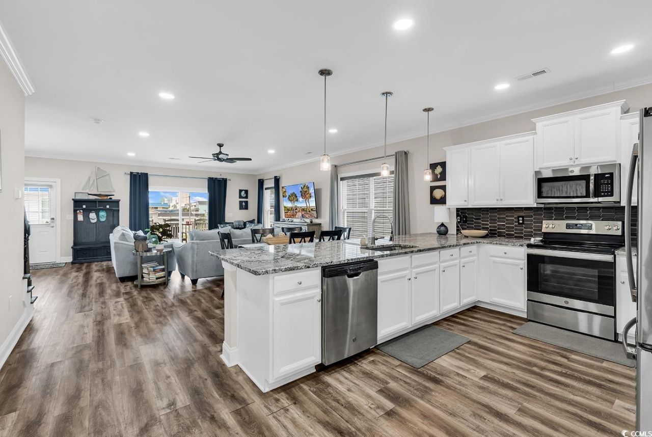 156 Garden City Retreat Dr. Photo 15