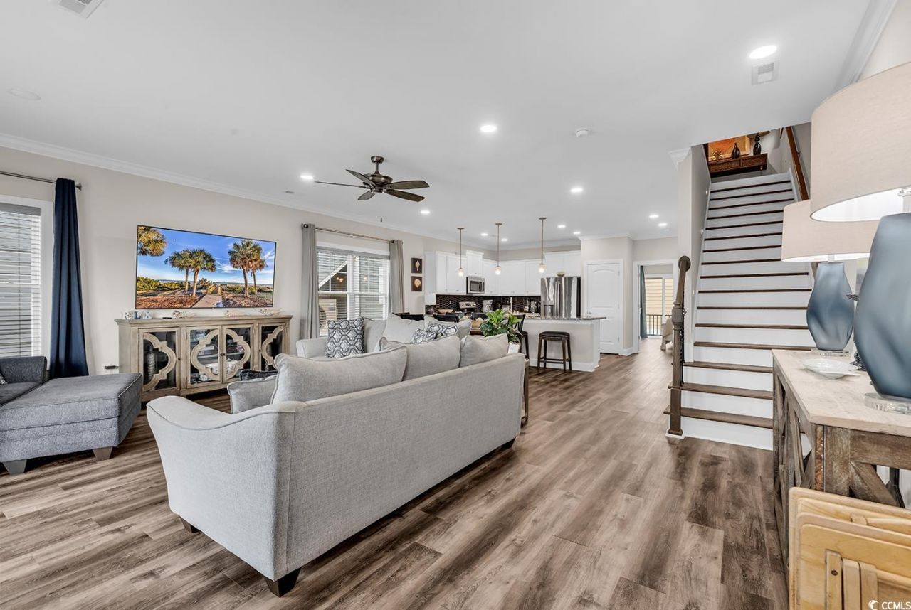 156 Garden City Retreat Dr. Photo 6