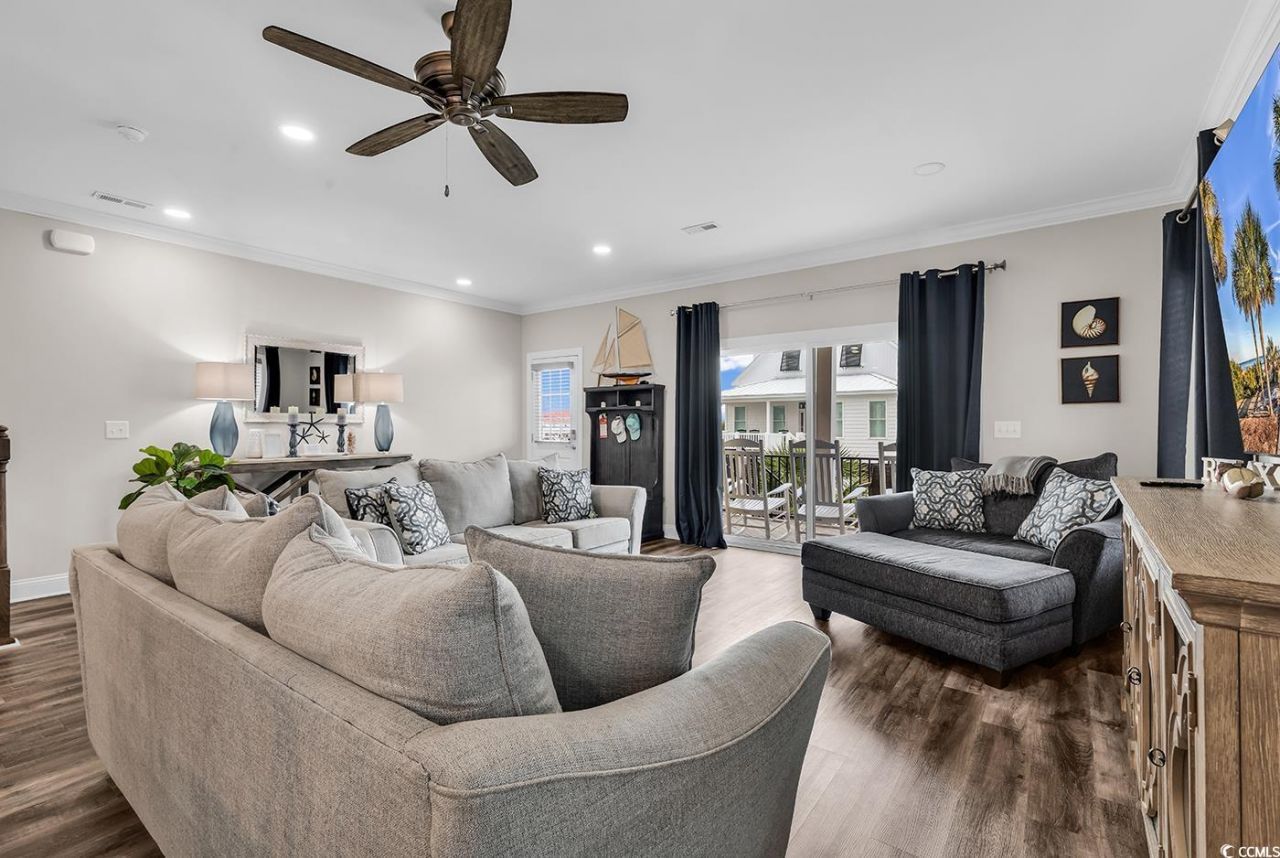 156 Garden City Retreat Dr. Photo 8