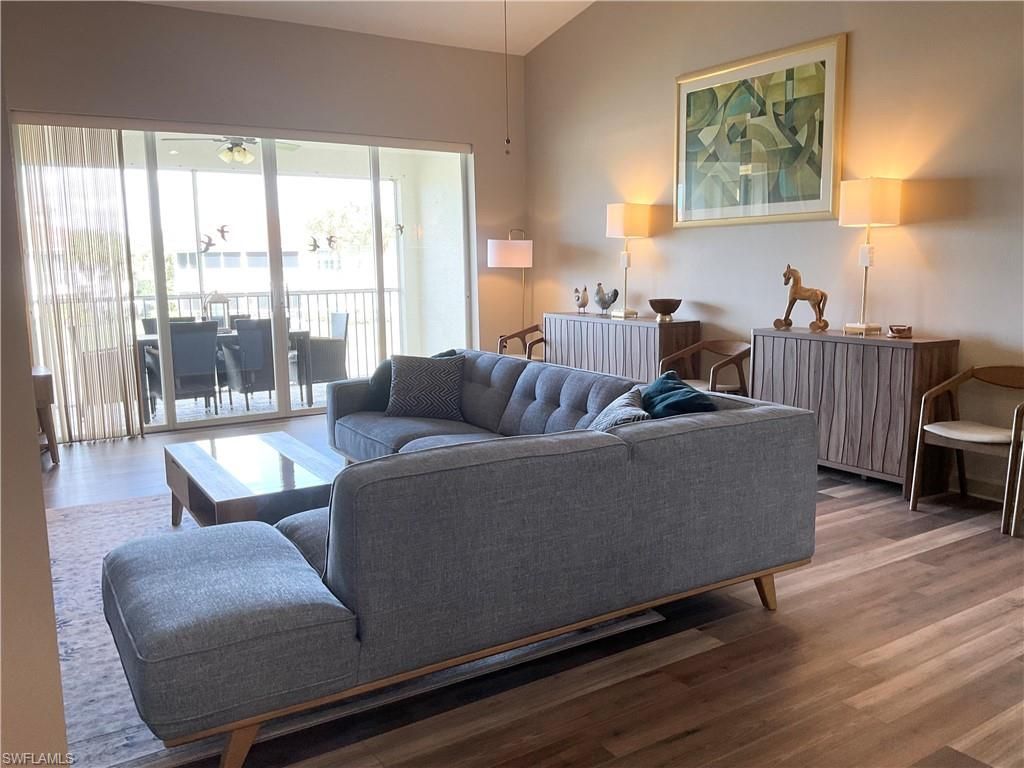 3060 Horizon Ln, Unit 1404, Naples, FL 34109 Photo