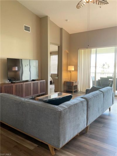 3060 Horizon Ln, Unit 1404, Naples, FL 34109 Photo