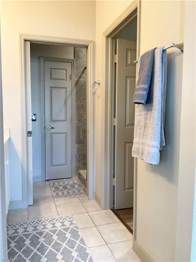3060 Horizon Ln, Unit 1404, Naples, FL 34109 Photo