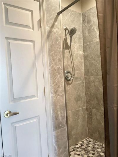 3060 Horizon Ln, Unit 1404, Naples, FL 34109 Photo