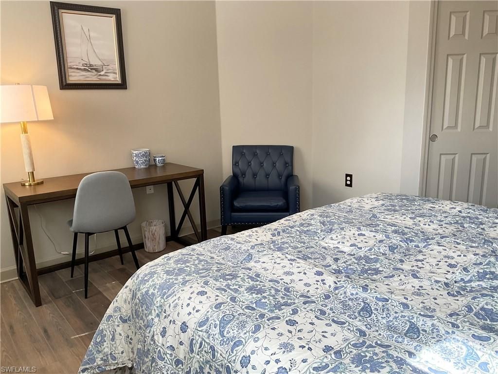3060 Horizon Ln, Unit 1404, Naples, FL 34109 Photo