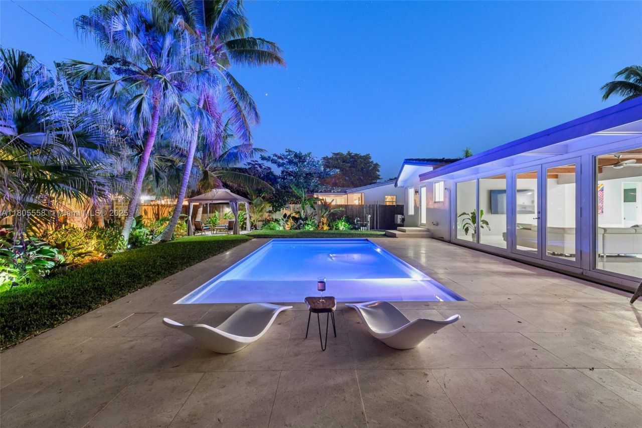 1025 Washington St, Hollywood, FL 33019 Photo