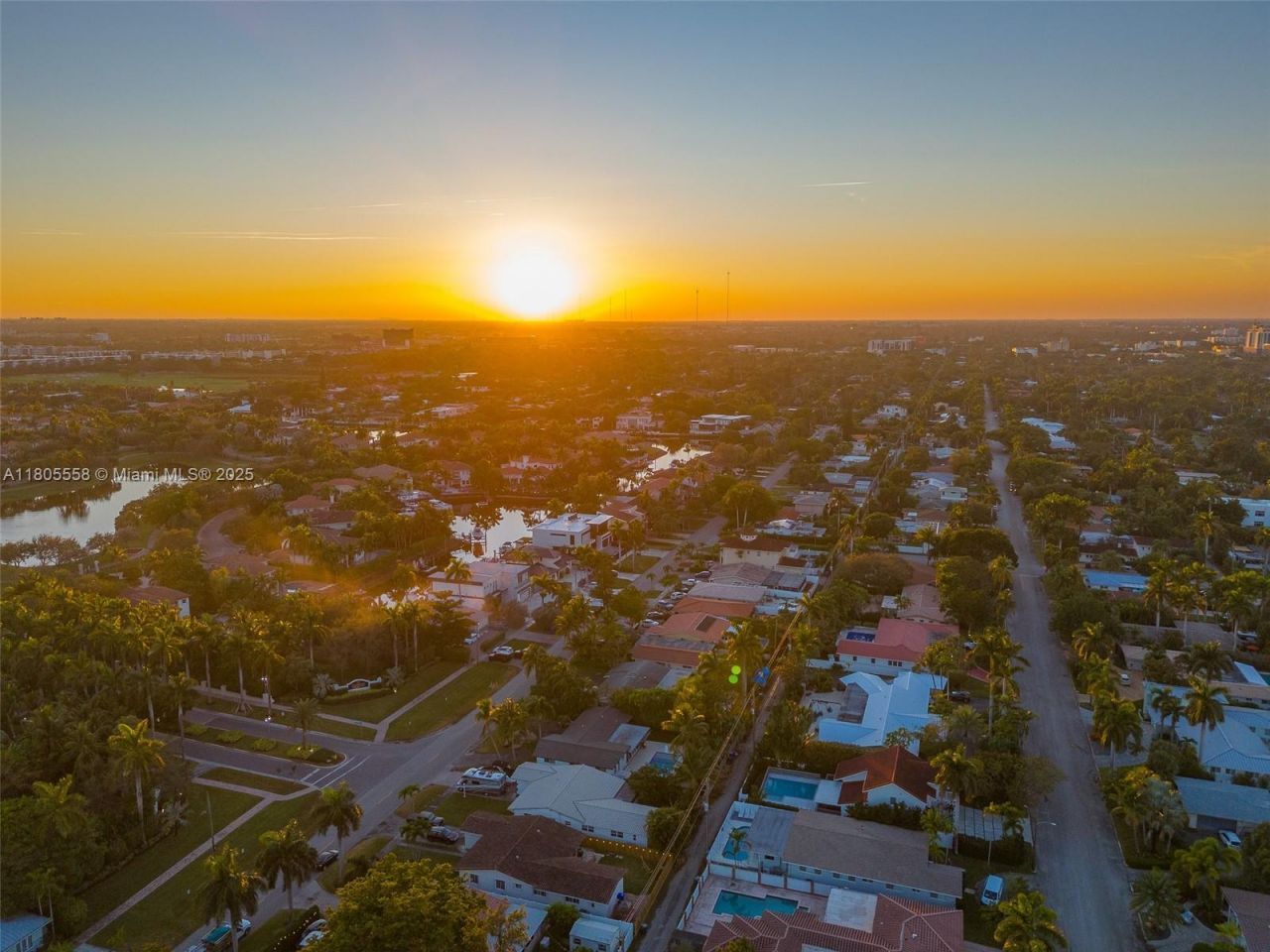 1025 Washington St, Hollywood, FL 33019 Photo