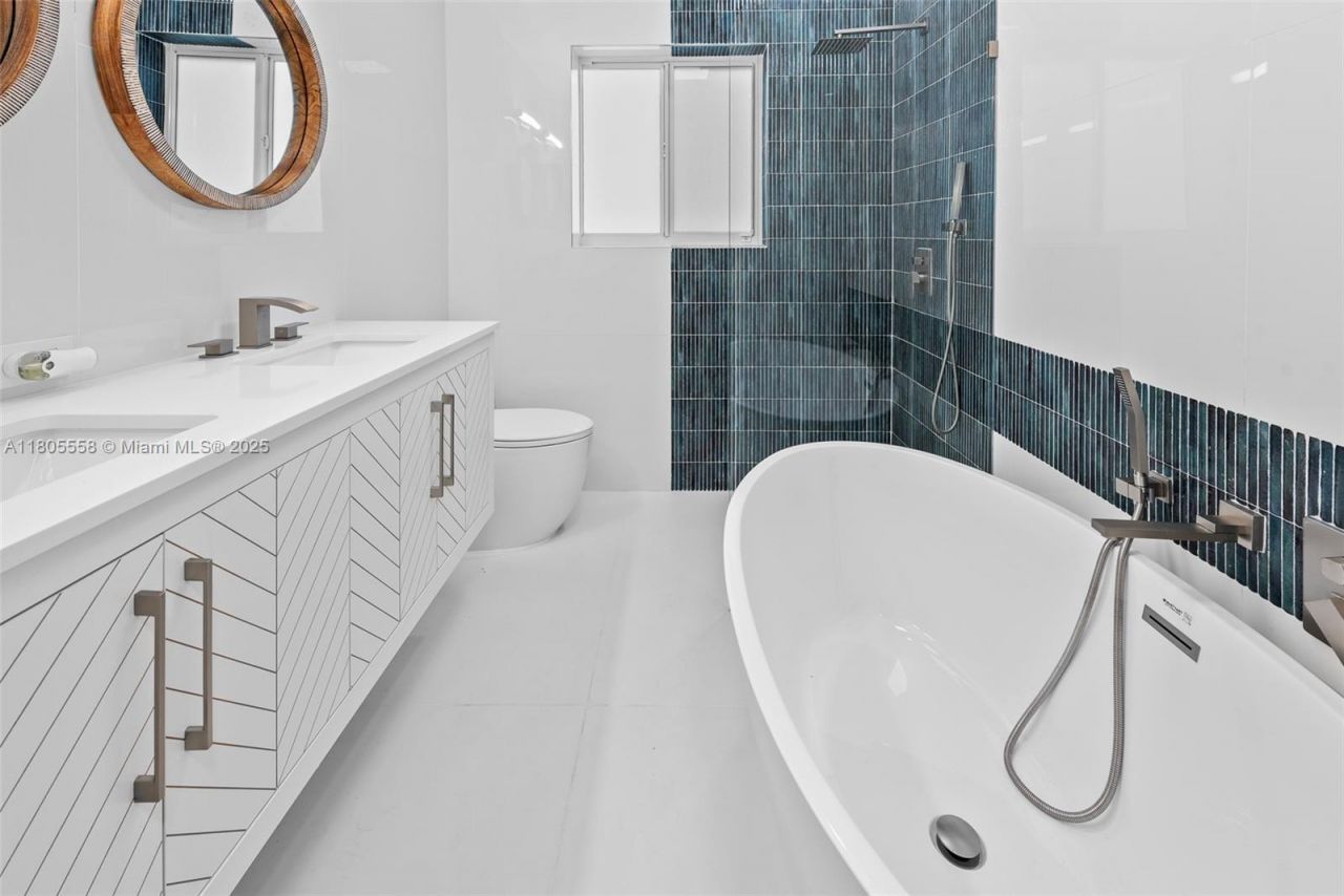 1025 Washington St, Hollywood, FL 33019 Photo