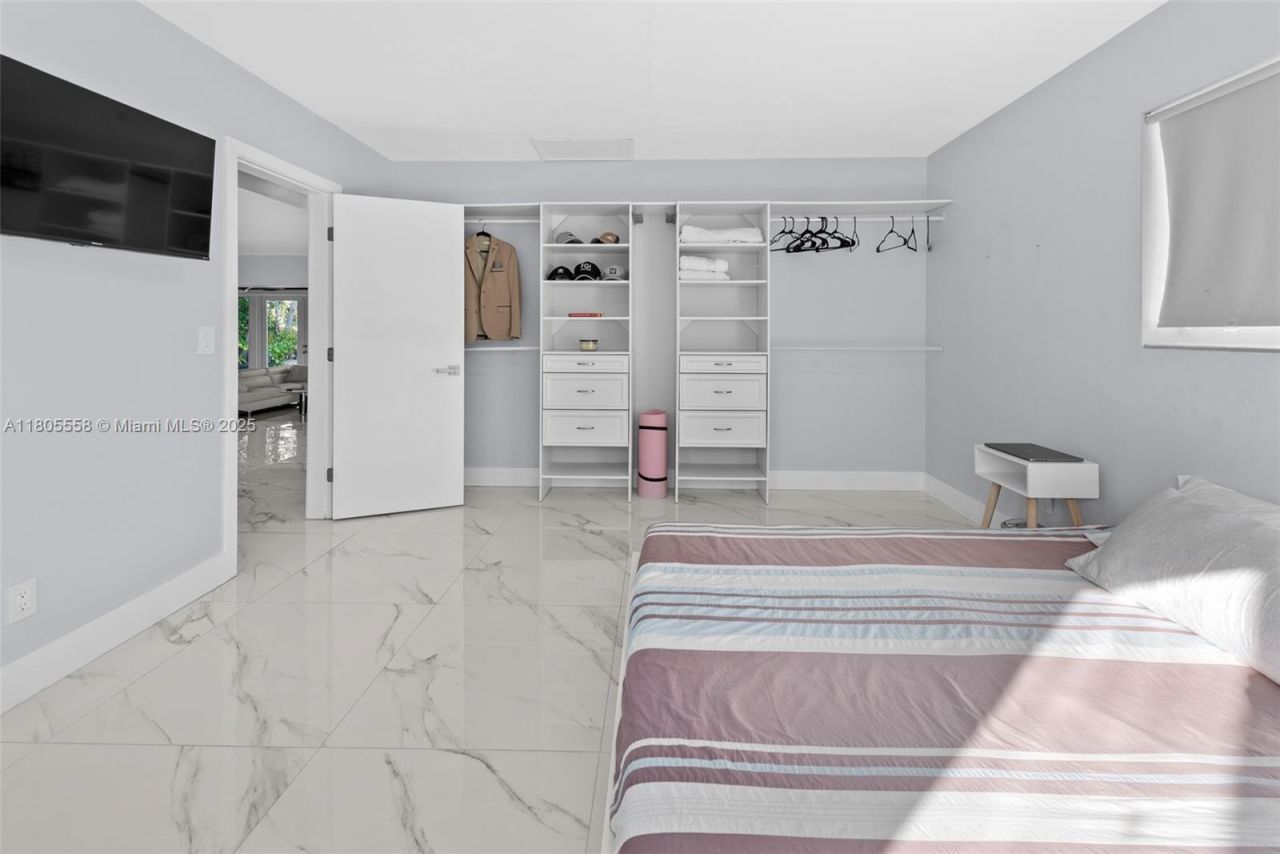 1025 Washington St, Hollywood, FL 33019 Photo