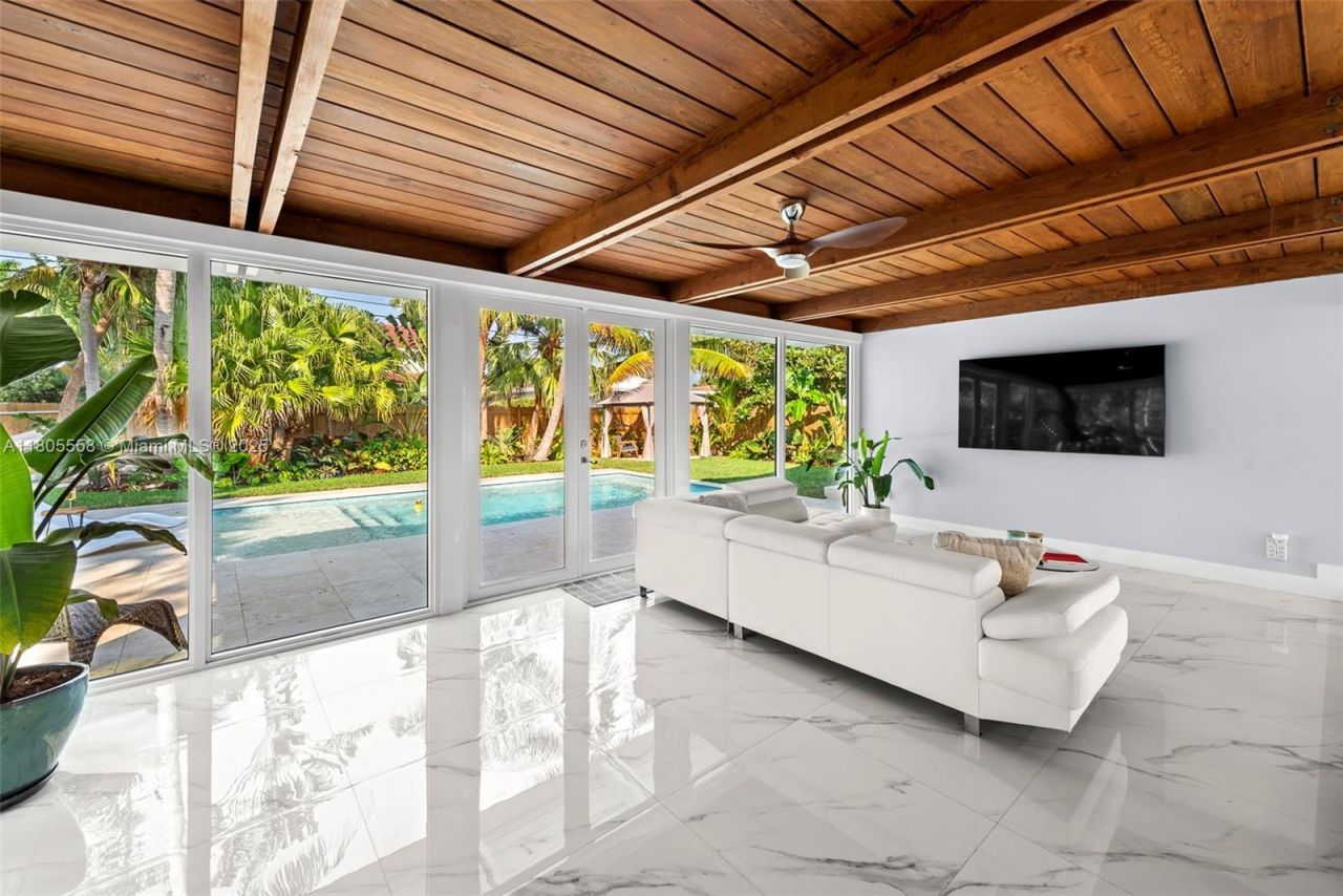 1025 Washington St, Hollywood, FL 33019 Photo