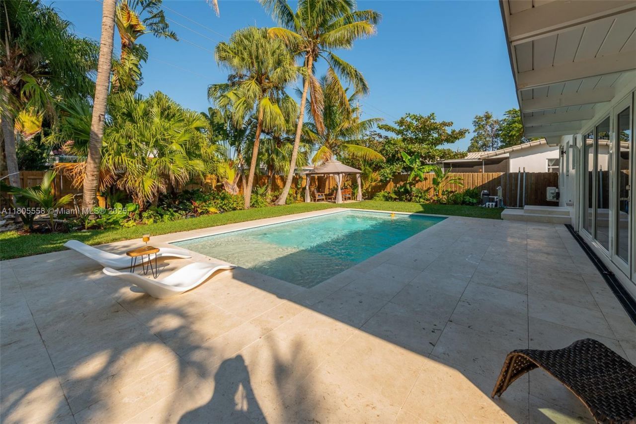 1025 Washington St, Hollywood, FL 33019 Photo