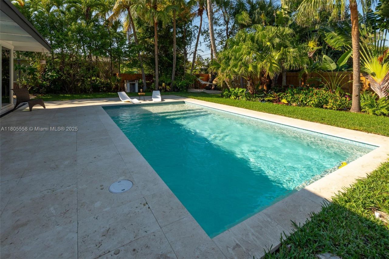 1025 Washington St, Hollywood, FL 33019 Photo