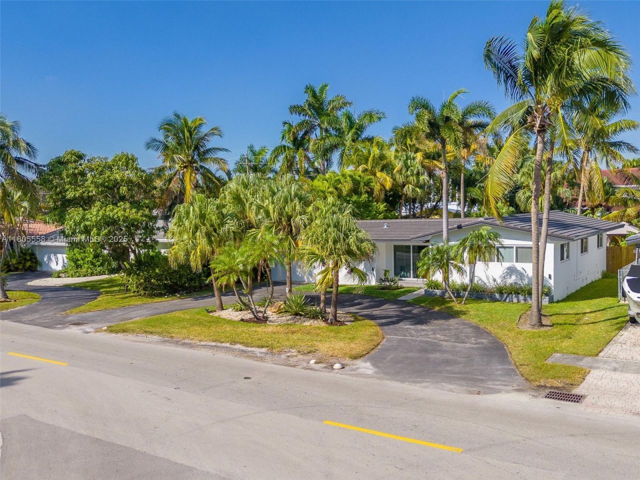 1025 Washington St, Hollywood, FL 33019 Photo