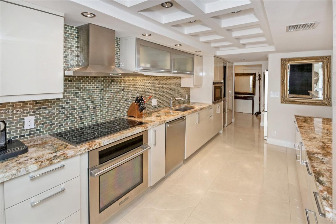 2200 S Ocean Ln, Unit 1405, Fort Lauderdale, FL 33316 Photo