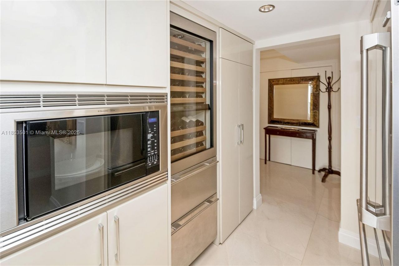 2200 S Ocean Ln, Unit 1405, Fort Lauderdale, FL 33316 Photo