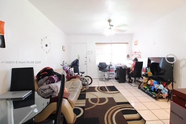 3451 SW 11th St, Unit 8A, Miami, FL 33135 Photo