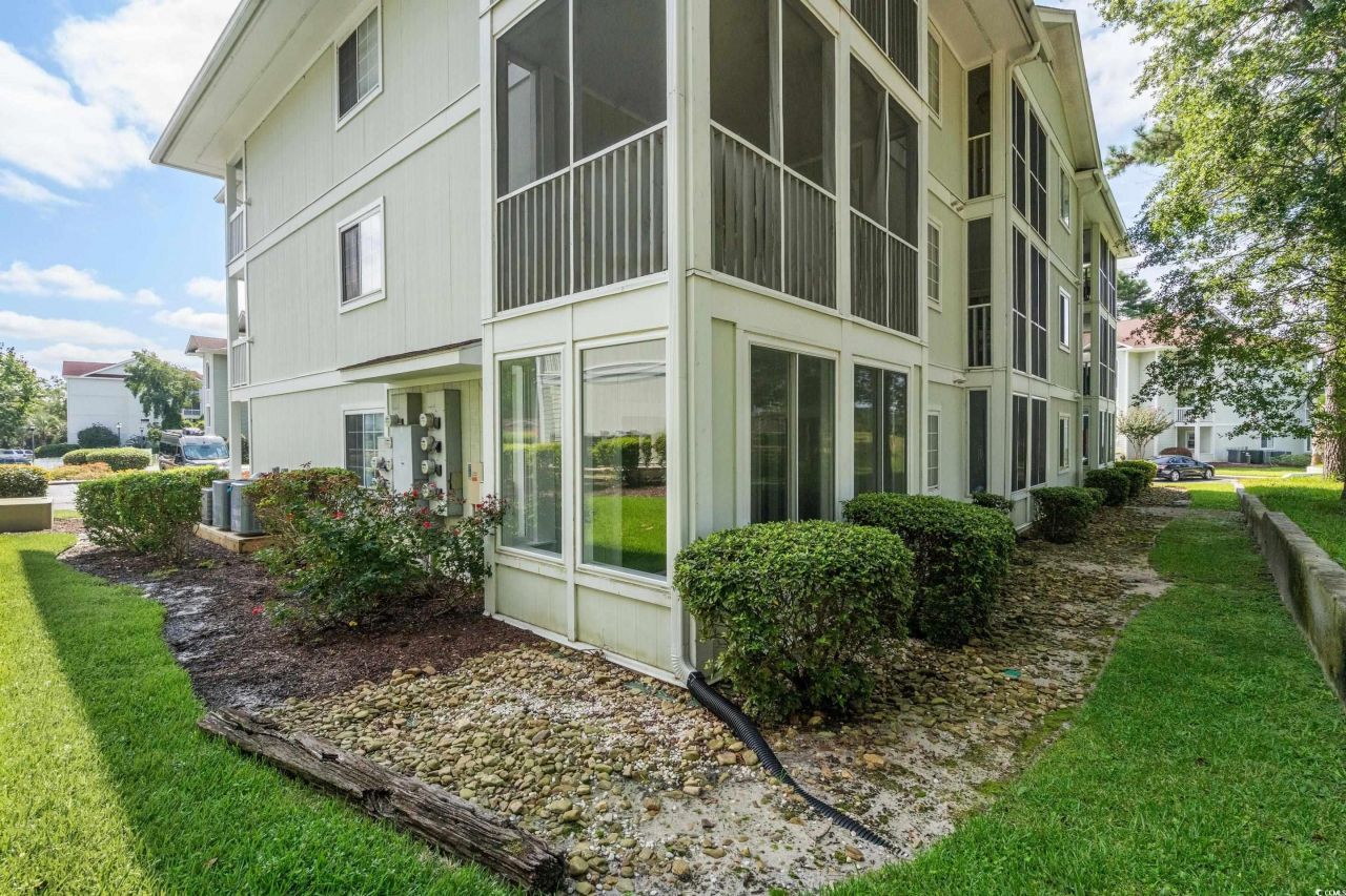 4648 Greenbriar Dr. Photo 29