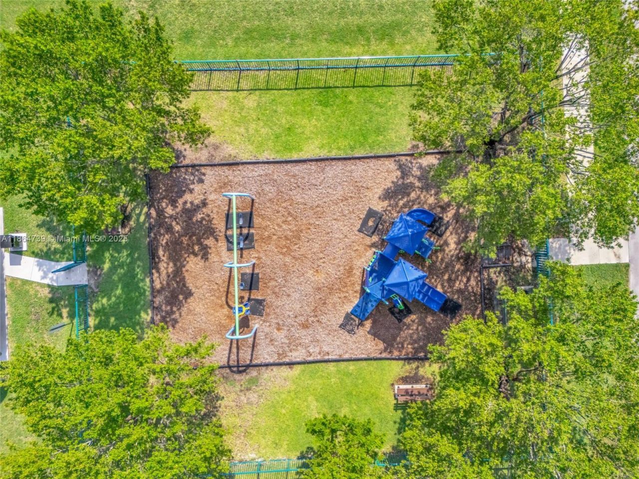 1635 SE 20th Ter, Homestead, FL 33035 Photo