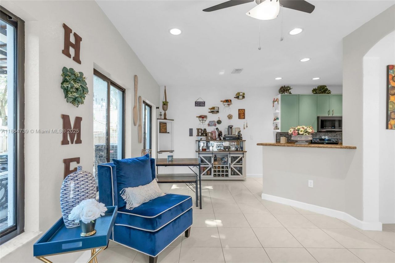 1635 SE 20th Ter, Homestead, FL 33035 Photo