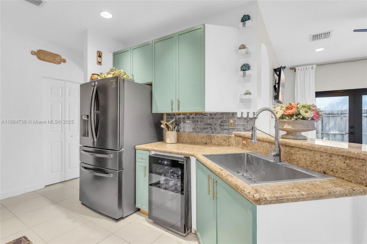 1635 SE 20th Ter, Homestead, FL 33035 Photo