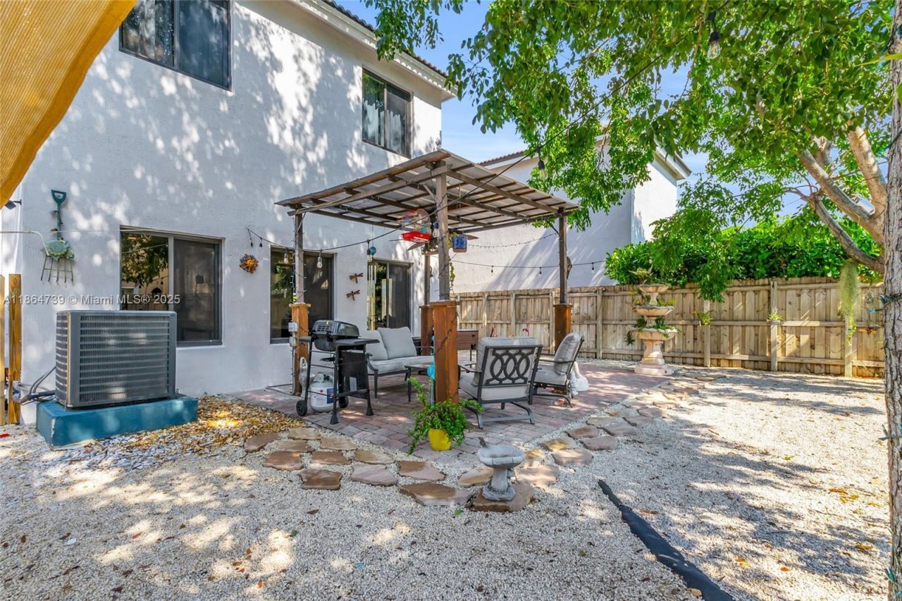 1635 SE 20th Ter, Homestead, FL 33035 Photo