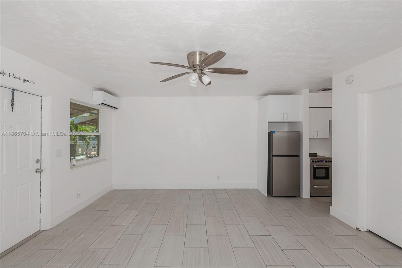 2901 Polk St, Unit 10, Hollywood, FL 33020 Photo