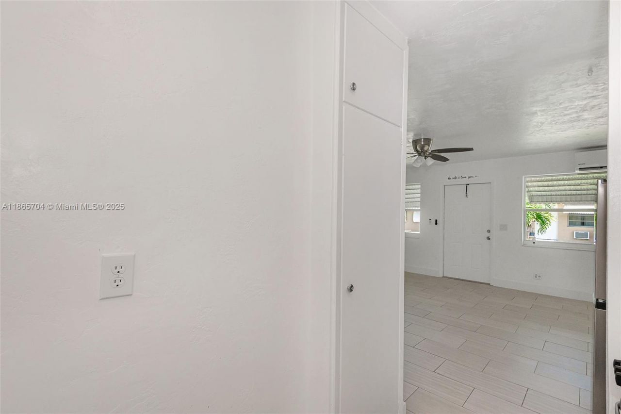 2901 Polk St, Unit 10, Hollywood, FL 33020 Photo