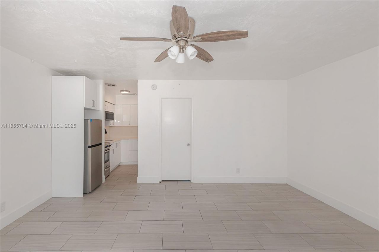 2901 Polk St, Unit 10, Hollywood, FL 33020 Photo