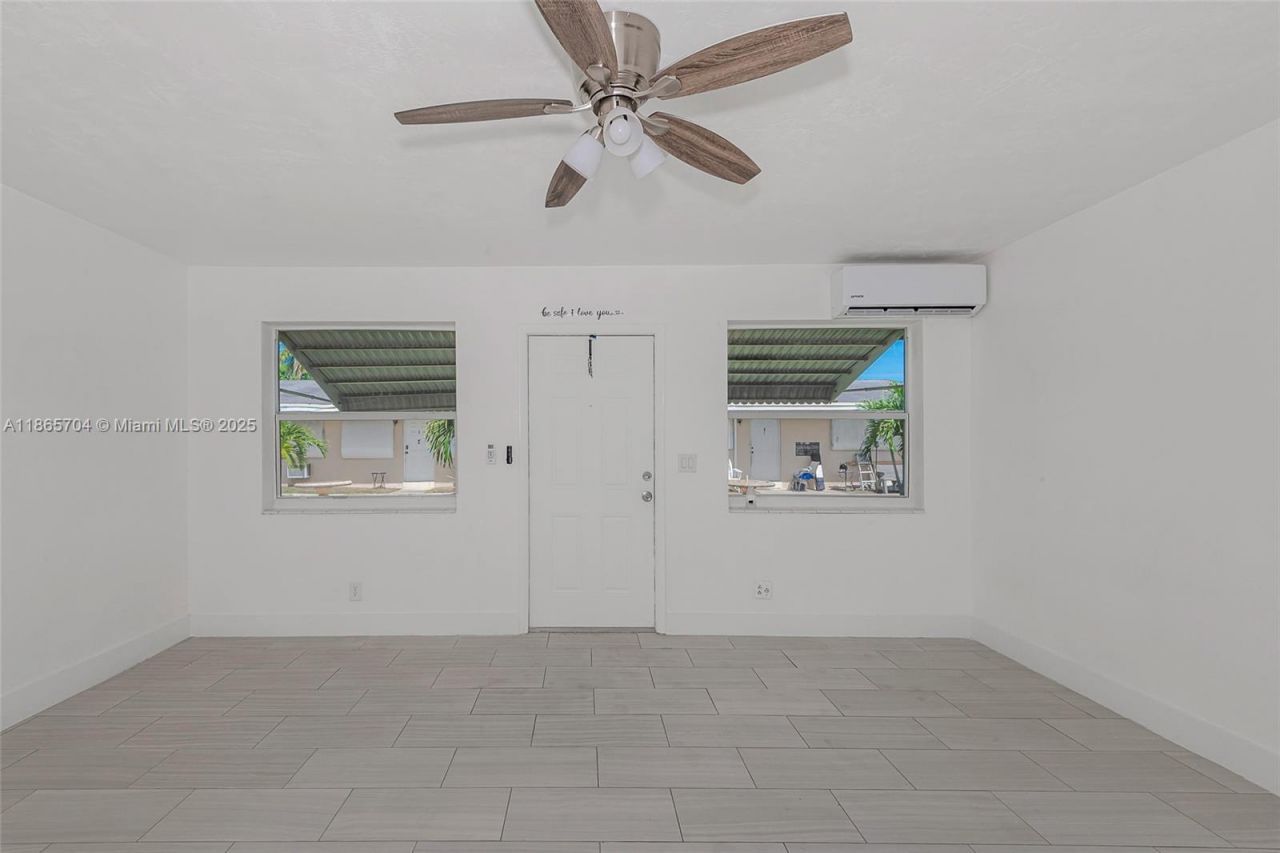 2901 Polk St, Unit 10, Hollywood, FL 33020 Photo