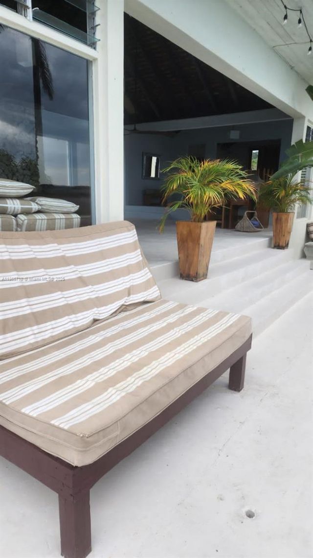 00 Villa,montego Bay, Jamaica, , NA 00000 Photo