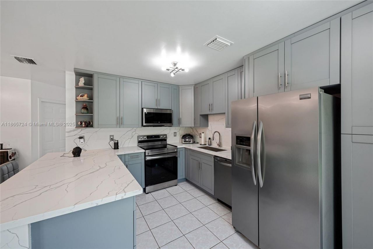 21006 SW 125th Ct Rd, Miami, FL 33177 Photo