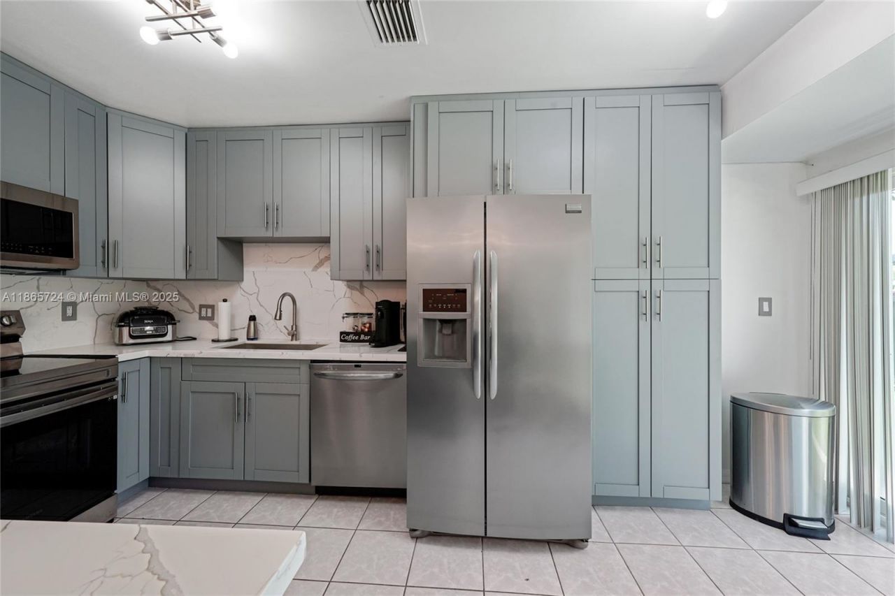 21006 SW 125th Ct Rd, Miami, FL 33177 Photo