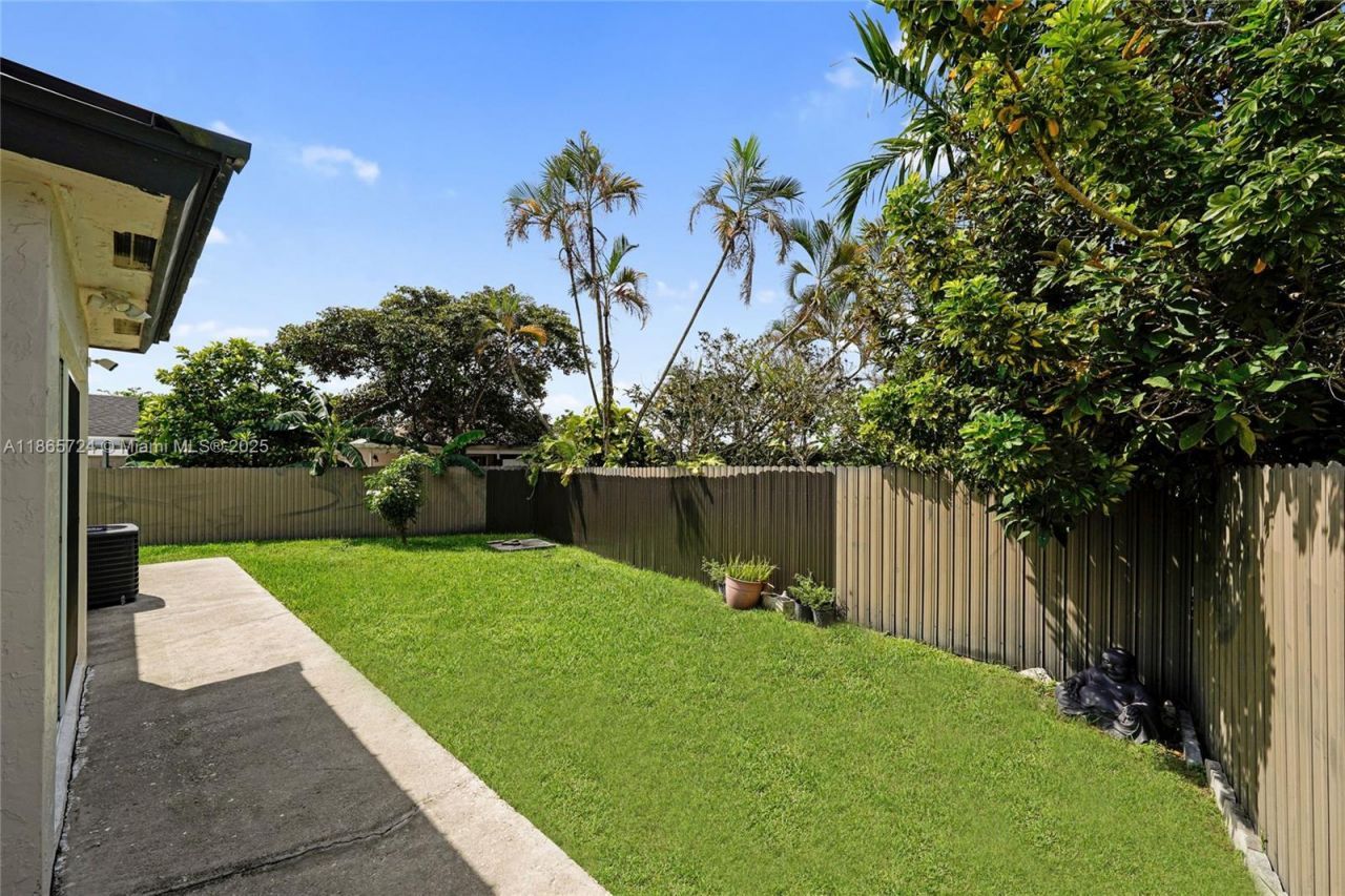 21006 SW 125th Ct Rd, Miami, FL 33177 Photo