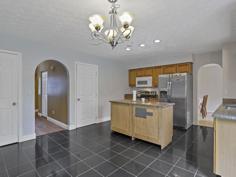 5830 Canal Bridge Drive, Canal Winchester, OH 43110 Photo 11