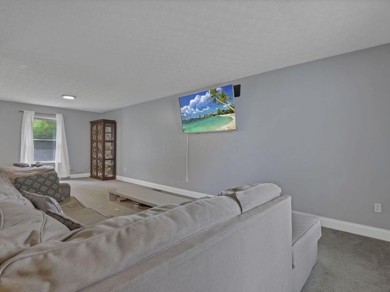 5830 Canal Bridge Drive, Canal Winchester, OH 43110 Photo 5