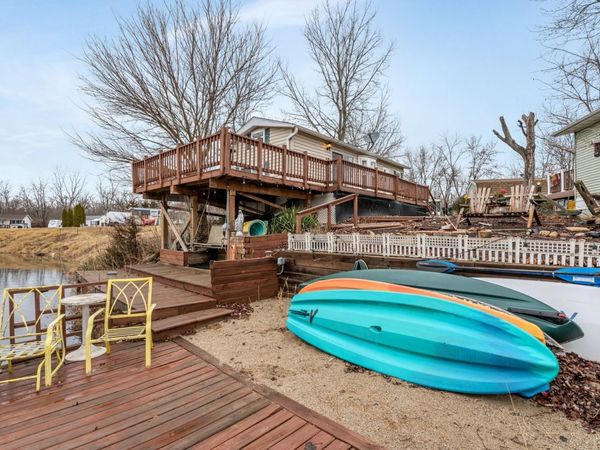 82 Dinosaur Road, Wilmington, IL 60481