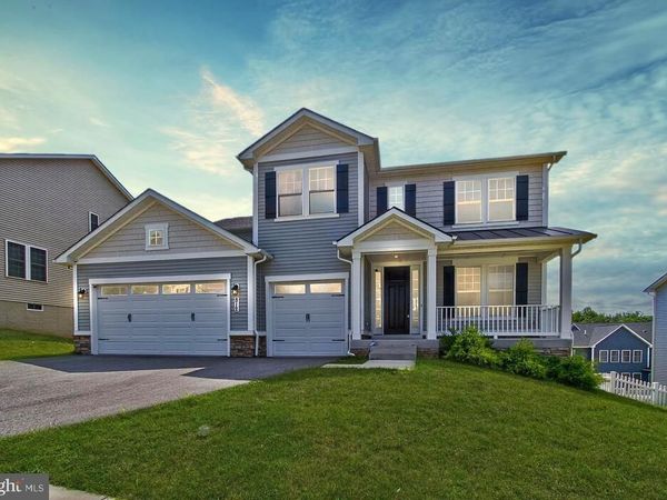 812 KAPLON COURT, BRUNSWICK, MD 21716